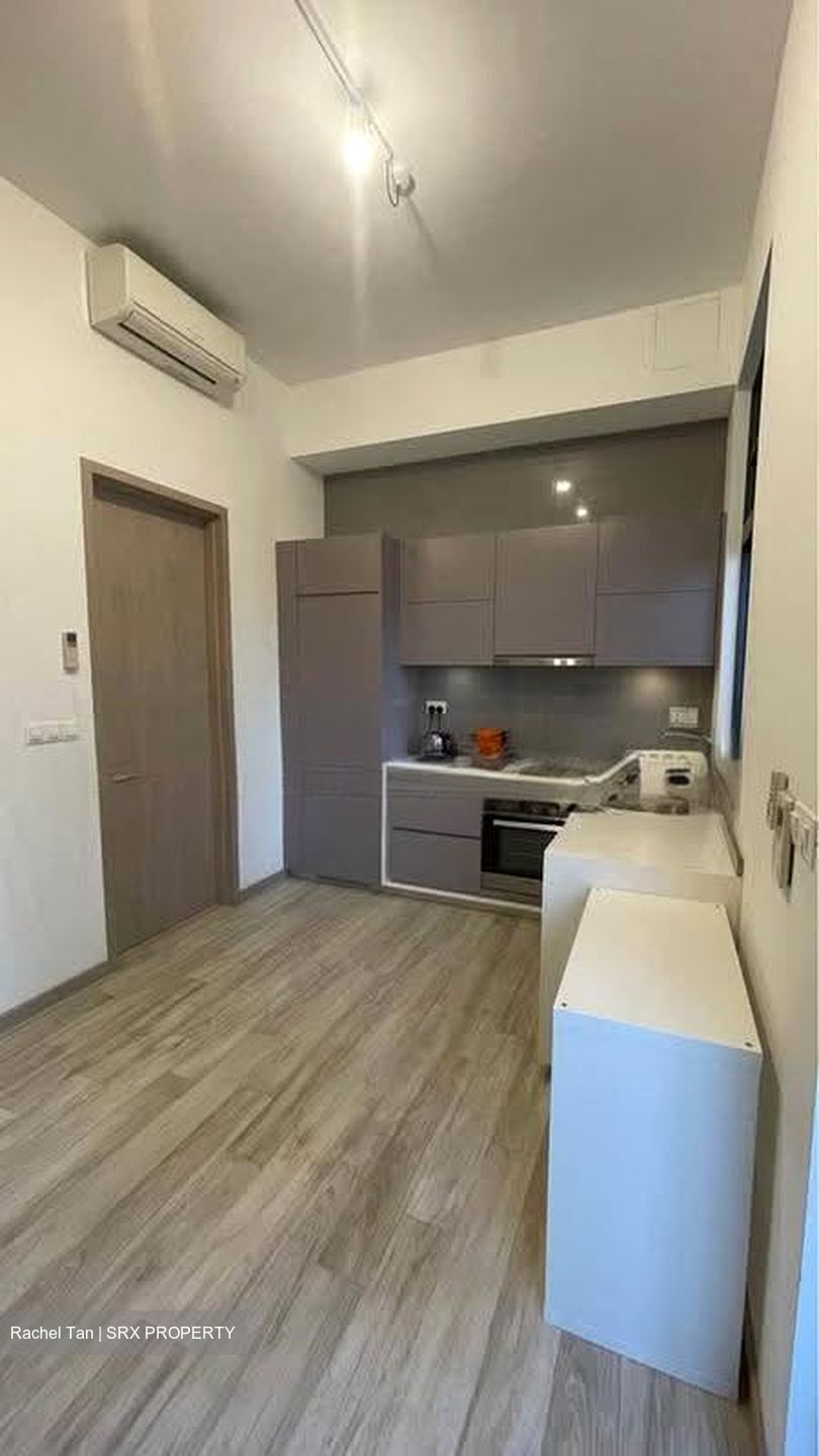 J Gateway (D22), Condominium #618215331